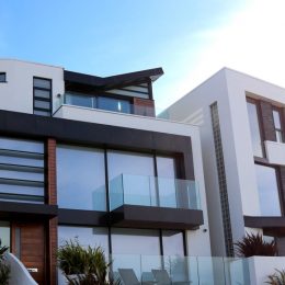 Facade-de-batiment-moderne