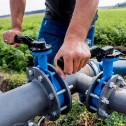 Connaissez-vous les différences entre le traitement d'eau municipal et privé