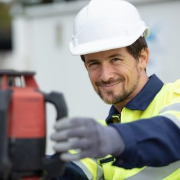 12-Assurer un approvisionnement en énergie stable sur les chantiers grâce aux groupes électrogènes