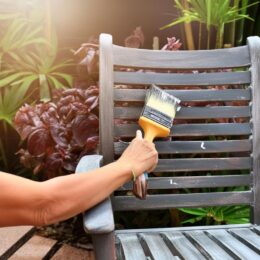 12-Les nettoyants locaux et leur impact sur l'entretien des meubles de jardin