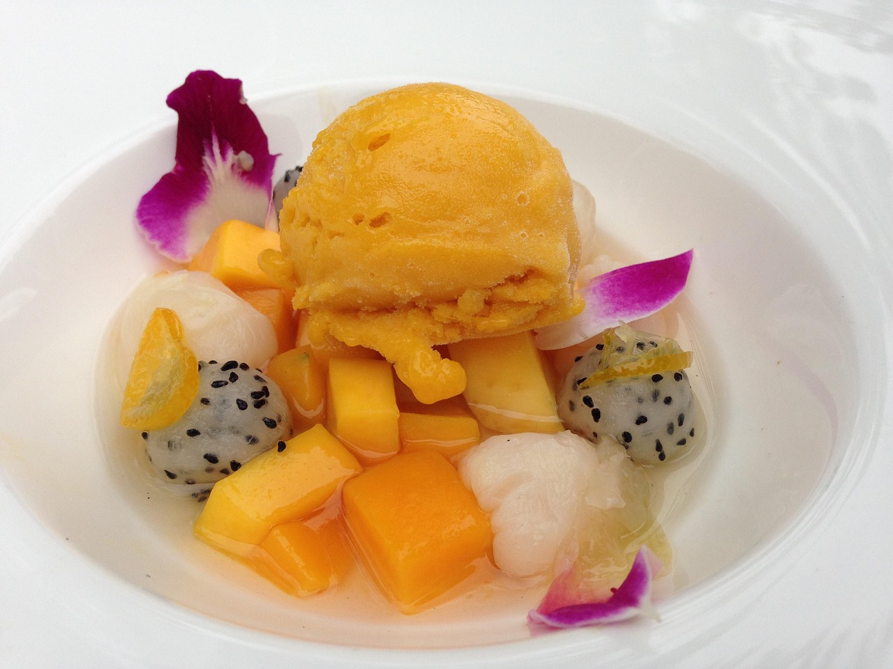 découvrez les étapes incontournables pour une dégustation gastronomique réussie, alliant saveurs, textures et accords parfaits.